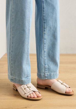 Mules - creme