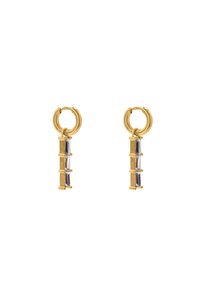 Gouden hoops met een verticale stangontwerp versierd met drie rechthoekige edelstenen in verschillende kleuren en een gestructureerde afwerking.