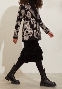 Odd Molly Blazer - black