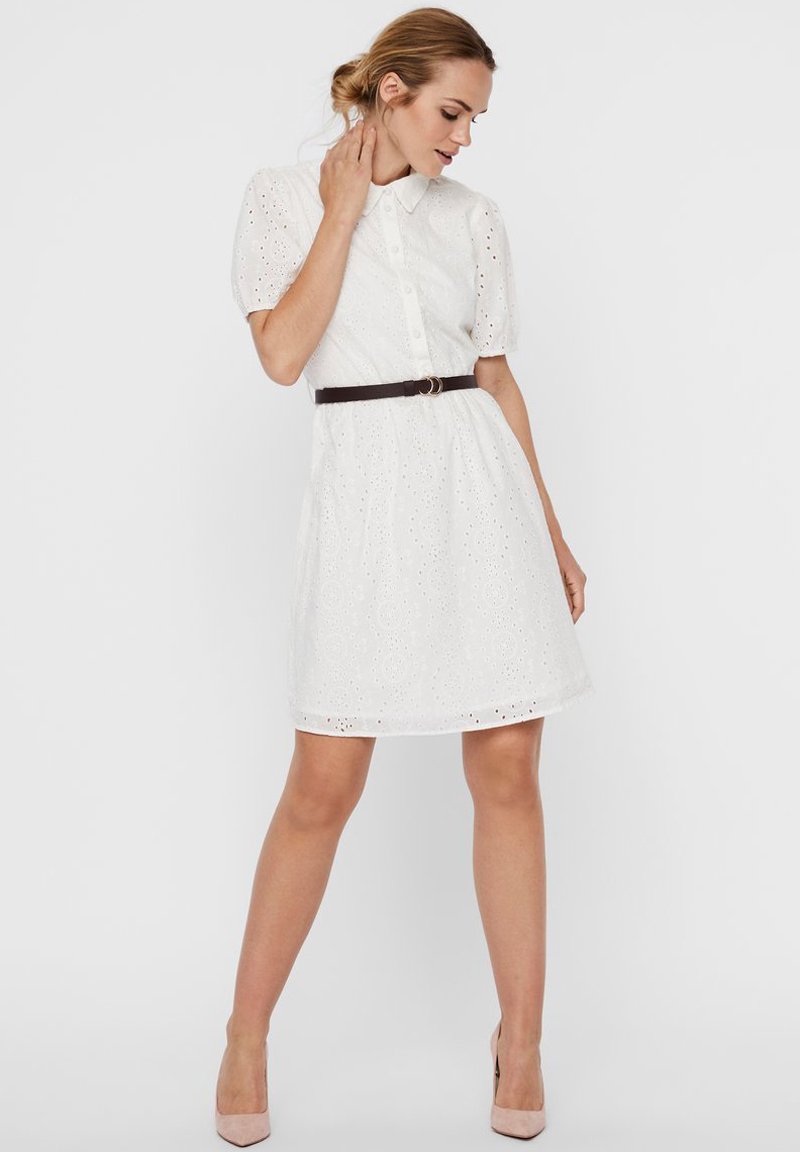 17 marcas españolas para invitadas que no quieren toparse con otro vestido  igual que el suyo | Moda, Shopping | S Moda EL PAÍS