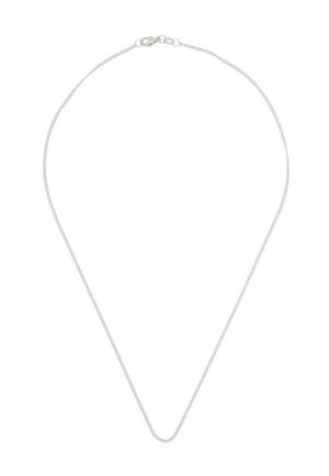 Delicata collana con catena in argento e chiusura a moschettone, mostrata su sfondo bianco.