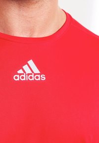 adidas Performance Camiseta básica - red