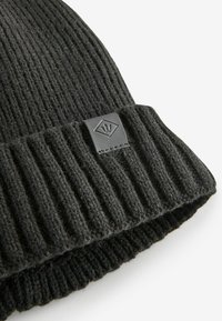 Next WATERPROOF - Kootud müts - black