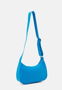 Weekday ZARI BAG - Mala de mão - blue