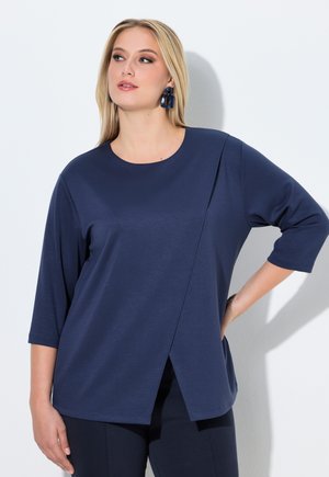 ASYMMETRIC - Felpa - universe