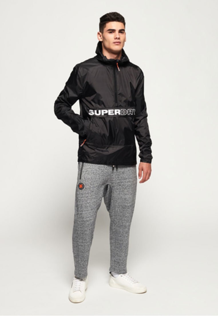 Superdry Windbreaker black Zalando.at Superdry Windbreaker black Zalando.at