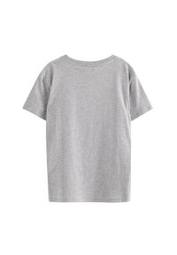 Grå bomulds T-shirt, korte ærmer, rund hals, ensfarvet, glat tekstur, ingen synlige logoer eller mønstre, enkel design, uden udsmykning.