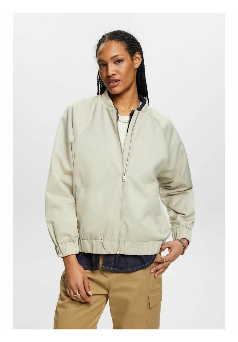 Esprit MIT LOCKERER PASSFORM Bomber Jacket dusty green/light green