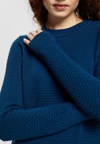 Esprit Sweter