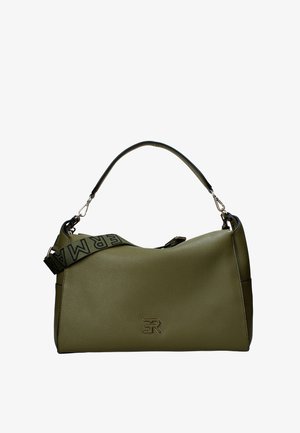 Borsa a mano in pelle verde oliva con finitura testurizzata, dotata di una tracolla nera con motivo e hardware argentato, forma strutturata con dettaglio del logo.