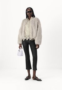 Bruuns Bazaar ACACIABBKATARA BLOUSE - Bluza - plaza taupe