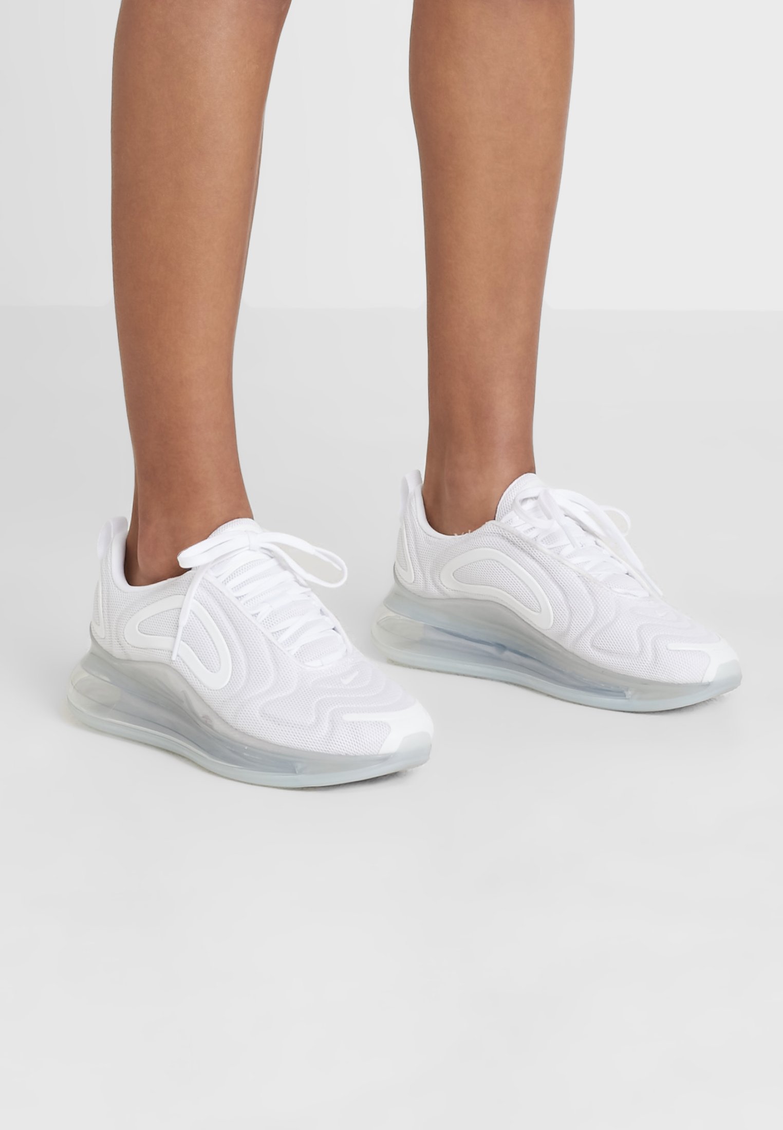 AIR MAX 720 - Sneakers laag - white/metallic platinum/pure platinum AIR MAX 720 - Sneakers laag - white/metallic platinum/pure platinum