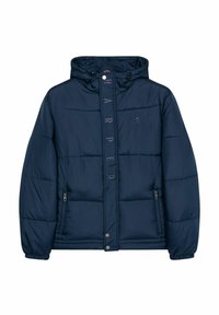 Marine blauwe pufferjack met een capuchon, voorzien van een ritssluiting aan de voorkant, zijzakken en een opvallend verticaal logo aan de voorkant. Soepele textuur.