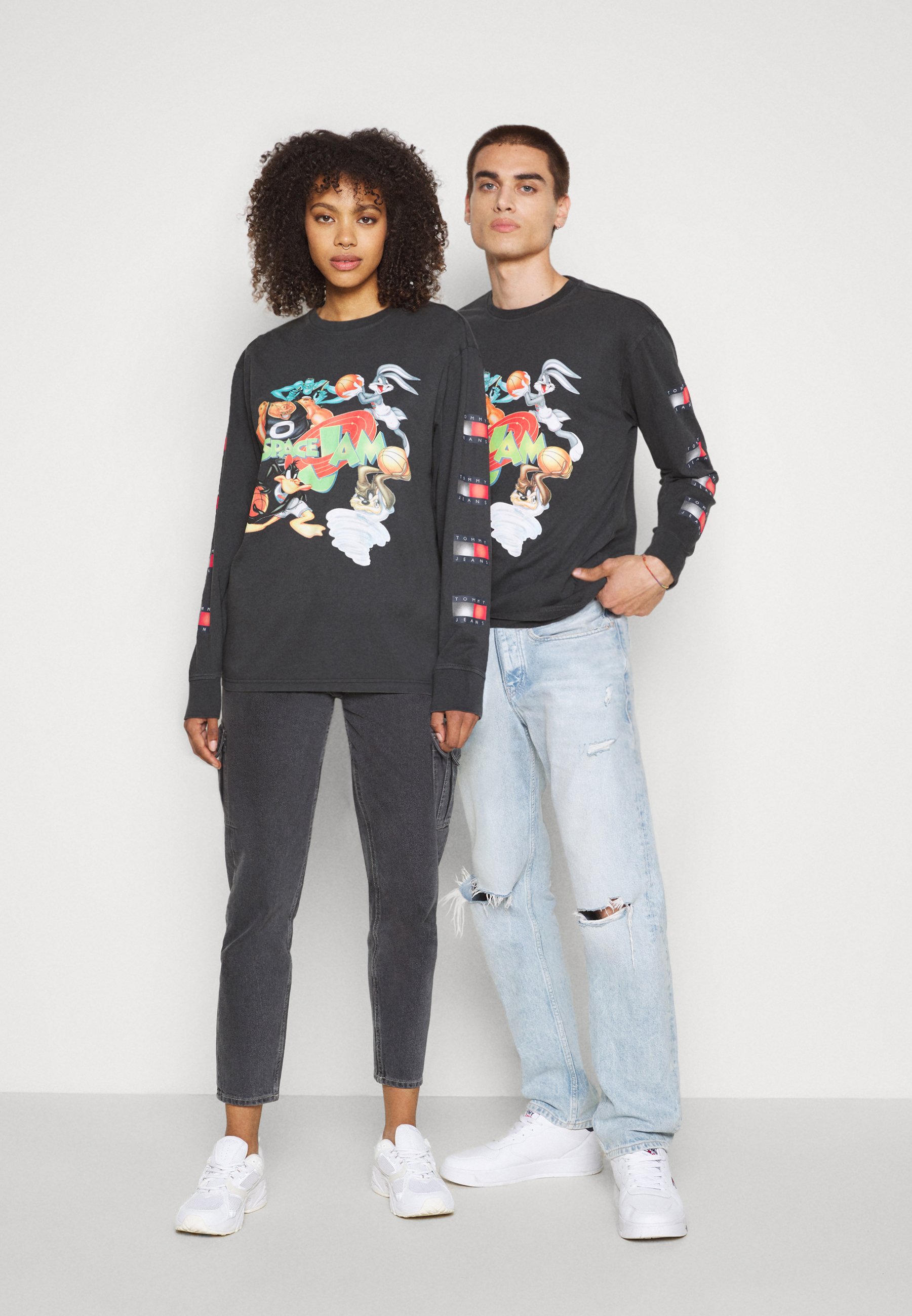 Tommy Jeans ABO TJU X SPACE JAM TEE 