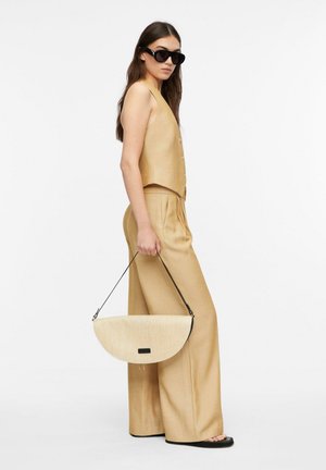 comma, TASCHE - Handbag - sandstein