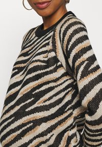 ONLY MATERNITY Pullover - black