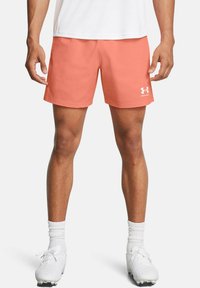 Under Armour CHALLENGER PRO - Pantalón corto de deporte - flare orange