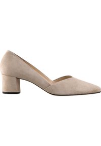 Escarpin pour femme en daim beige à talon bas, avec un bout pointu et un talon épais, vue de profil sur un fond blanc.