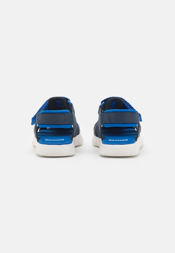 ORUGA UNISEX - Sandals2