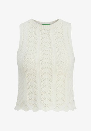 Hvid ærmeløs striktop med et struktureret mønster med diamantformer og en bølget nederste kant. Fremstillet af blødt, åndbart materiale.