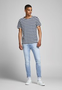 Jack & Jones JJILIAM JJORIGINAL - Jeans relaxed fit - blue denim