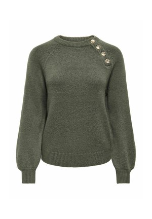 Pull en maille vert foncé à manches longues, poignets et ourlet côtelés, et quatre boutons décoratifs dorés sur l'épaule gauche.