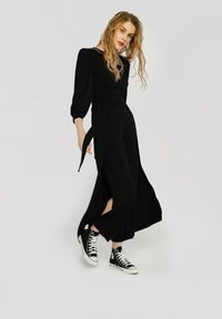 Madnezz House NAOS - Kalhoty - black