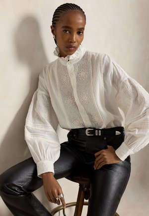 Polo Ralph Lauren, RUFFLE-COLLAR EMBROIDERED SHIRT - Chemisier - antique cream