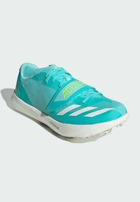 Scarpa sportiva turchese con tomaia in rete, presenta il marchio "ADIZERO", strisce bianche e suola bianca con tacchetti per trazione.
