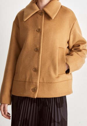 Korte frakker - brown