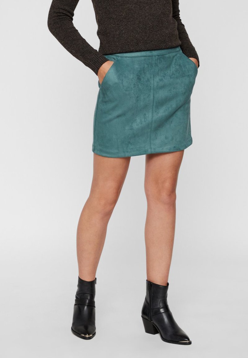 Vero Moda VMDONNADINA SHORT - Minifalda - north atlantic