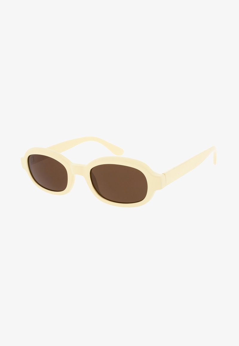 Gafas de sol con un marco de plástico amarillo claro, lentes ovalados y cristal tintado marrón. Cuenta con varillas delgadas y un acabado suave.