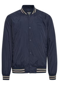 Thumbnail Image 6