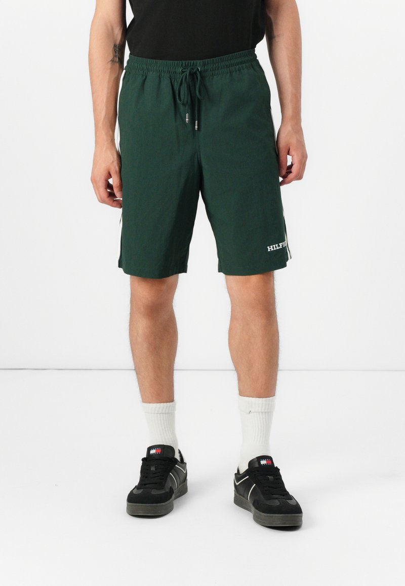 Tommy Hilfiger Shorts donkergroen