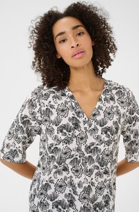 Kaffe KAHALEY PRINTED  - Blůza - chalk w black deep aop