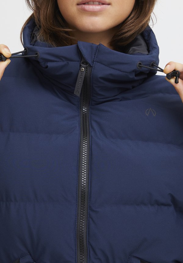 NBPETRA W - Winter jacket3