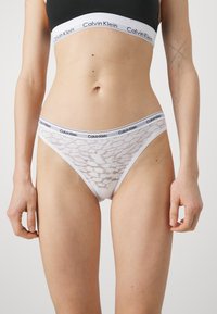 Calvin Klein Underwear ICON 3 PACK  - Fecskék - black/white/subdued