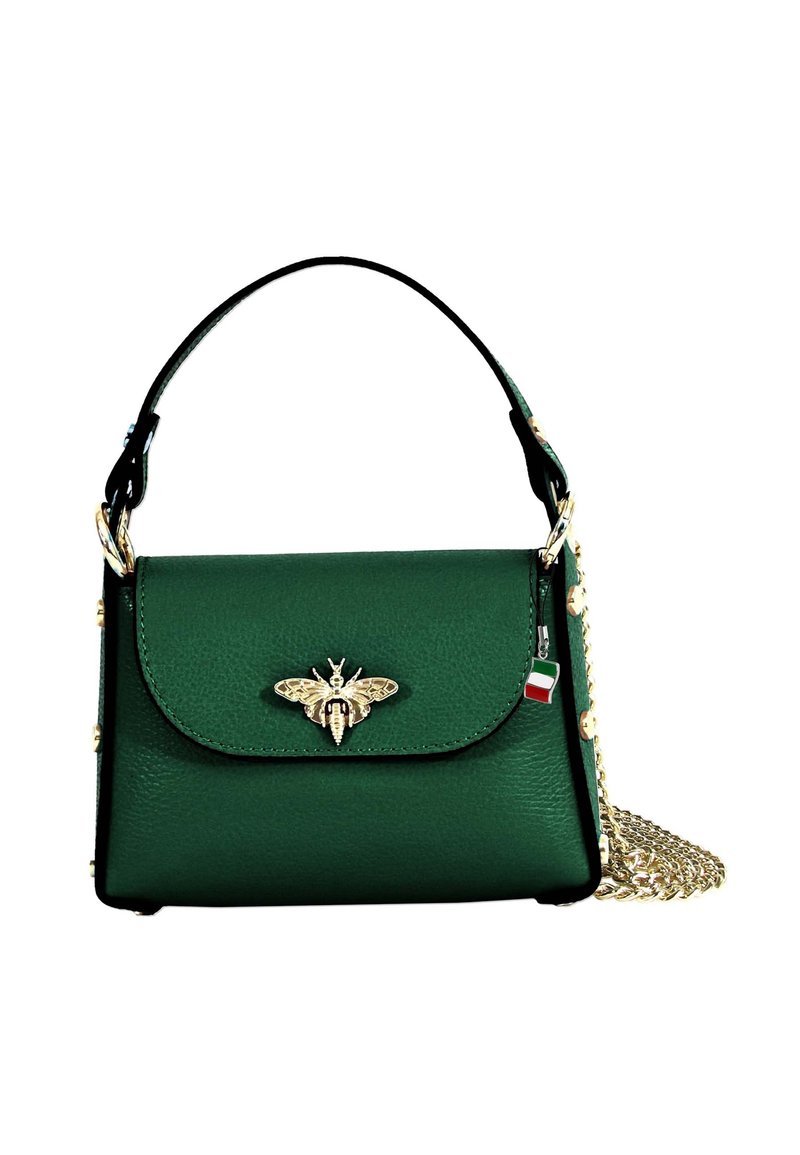 Groene leren handtas met gouden bij-embleem, zwarte handgreep, kettingband en gestructureerd oppervlak. Kenmerkt gouden studs en een charm van de Italiaanse vlag.