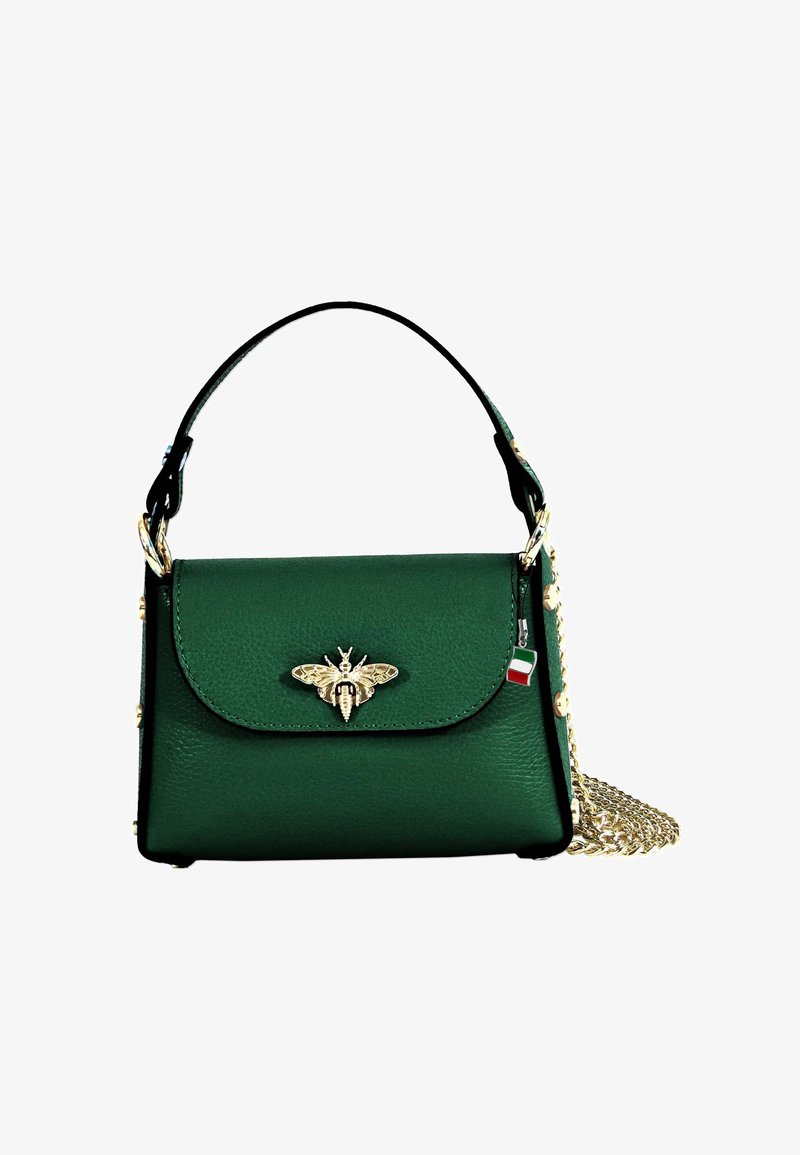 Groene leren handtas met gouden bij-embleem, zwarte handgreep, kettingband en gestructureerd oppervlak. Kenmerkt gouden studs en een charm van de Italiaanse vlag.