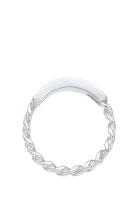 Sølvring med et snoet band design. Glat, afrundet overflade på toppen med en tekstureret, flettet fremtoning på siderne.