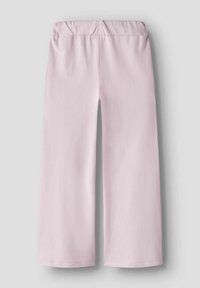 Απαλά ροζ παντελόνια σε φαρδιά γραμμή από μαλακό βαμβάκι. Διαθέτουν ελαστική μέση και καθαρές ραφές χωρίς ορατά σχέδια ή μεταλλικά στοιχεία.