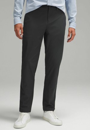 ABC CLASSIC-FIT WARPSTREME 81CM - Pantaloni - obsidian