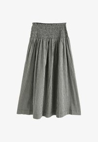 Valimata, black white