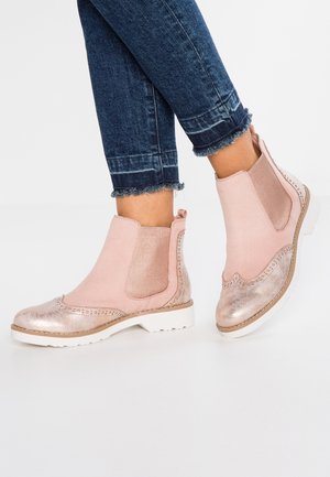 Ankle boot