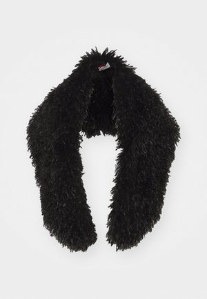 Črn umetni krzneni šal z teksturiranim, neurejenim videzom. Oblikovan za ovijanje okoli vratu, z mehko, puhasto površino.