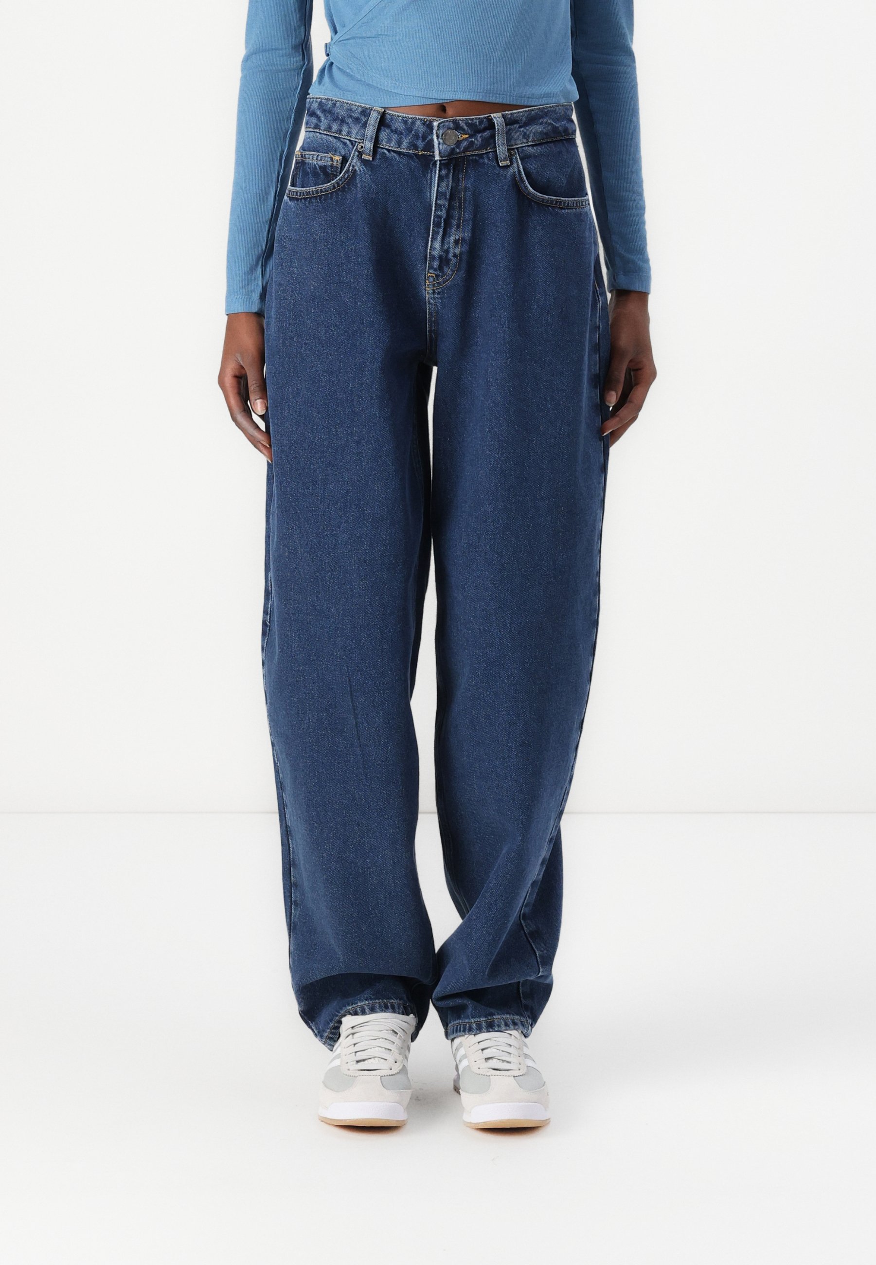 Vero Moda VMOLLIE BALLOON JEANS Jean boyfriend medium blue