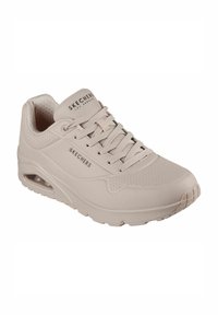 Beige Skechers Sneaker mit atmungsaktivem Obermaterial, Schnürdesign, durchlöcherten Details, gepolstertem Schaft und luftgefedertem Sohle für zusätzlichen Komfort.