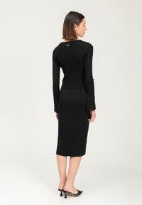 INFLUENCER Jupe crayon - black