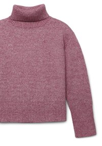 Flauschiger Strickrollkragenpullover in einem melierten Rosaton. Mit gerippten Bündchen und Saum. Weiche Textur mit lockerem Schnitt.