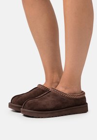 UGG TASMAN - Pantoffels - burnt cedar
